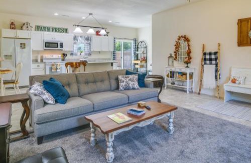Laurie House | Charming Gravois Mills Escape w/Private Backyard!