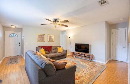 Statesboro House | Charming Gray Home- 5 mins from GSU!