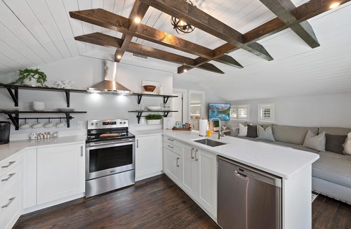 Sawgrass Cottage | Charming Guest Cottage + Private Beach Access!