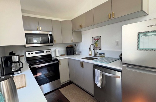 Brentwood House | Charming guest house in wonderful Austin perfect for your next getaway