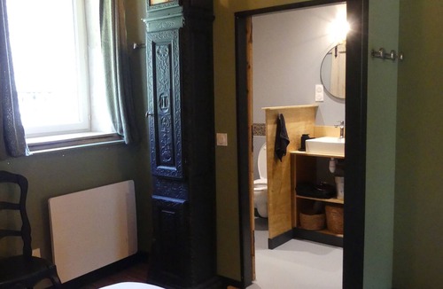 Lamastre Bed & Breakfast | Charming guest room - nature area with pool view