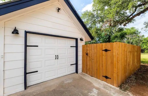 Liberty Hill House | Charming guest studio in the heart of Liberty Hill
