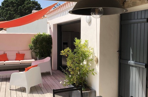 Noirmoutier-en-l'Ile House | Charming house 6/8pers, wifi, enclosed garden with swimming pool, 300m from beaches