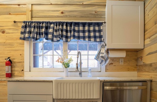 Green Mountain Falls Cabin | Charming, Historical Cabin in Cascade-Chipita Park