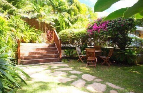 Lanikai Apartment | Charming Hale Mokolea in Lanikai –2BR, 2BA, Full Kitchen