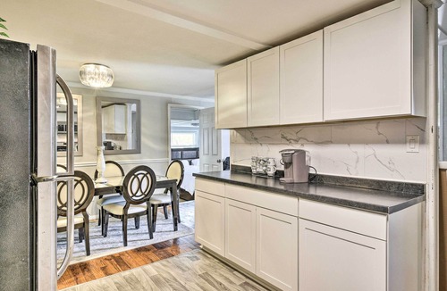 Hampton Cottage | Charming Hampton Home < 2 Mi to Buckroe Beach