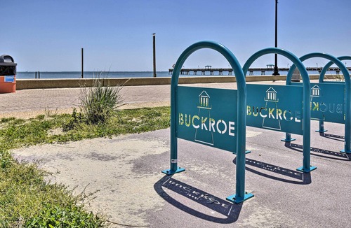 Hampton Cottage | Charming Hampton Home < 2 Mi to Buckroe Beach