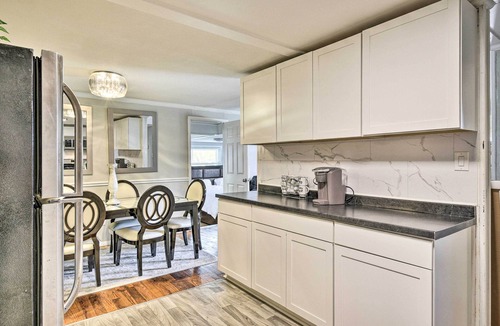 Hampton House | Charming Hampton Home < 2 Mi to Buckroe Beach