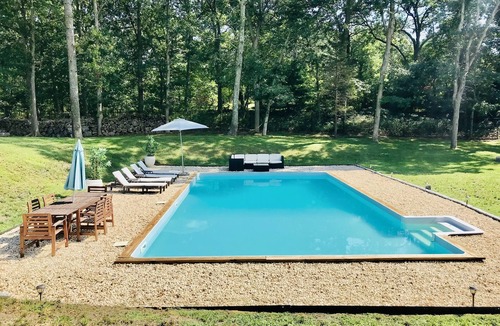 Flanders House | Charming Hampton house