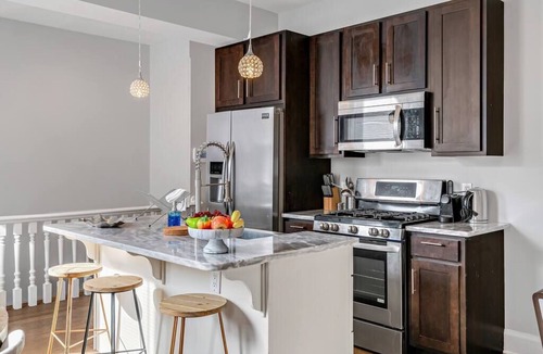 Downtown Harrisburg Apartment | Charming HBG Haven: Cozy 1BR Apt