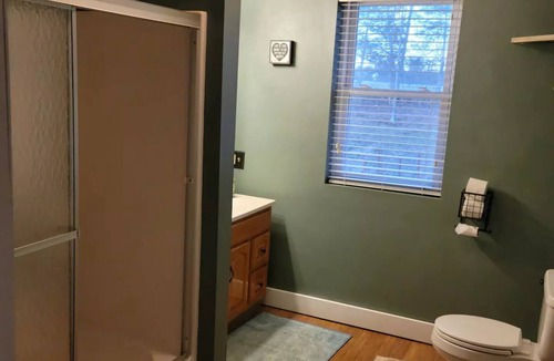 Leeds House | Charming Hideaway Catskill Mountains - Pool/Hottub