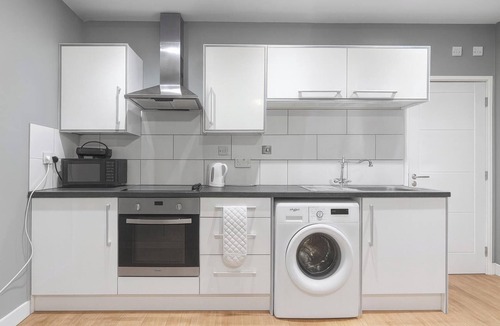 High Wycombe Apartment | Charming High Wycombe Apartment