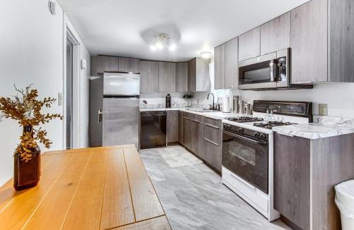 Hillsboro House | Charming Hillsboro Home < 1 Mi to Downtown!