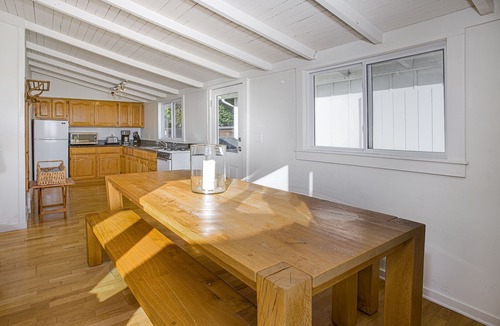 Stinson Beach Cottage | Charming Hillside Cottage with Expansive Ocean Views