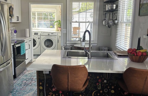 Avondale House | Charming Historic Avondale 3/1 with Backyard Bar and Grills, Close to Everything