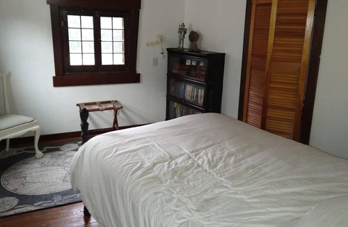 Town of Morehouse House | Charming Historic Boathouse