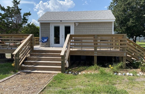 Atlantic Cottage | Charming Historic Cottage with Private Waterfront on Core Sound -Pet Friendly