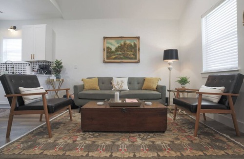 Northside House | Charming Historic Home | Walk to Northshore