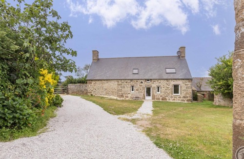 Rethoville Cottage | Charming historical house, pets allowed, private parking