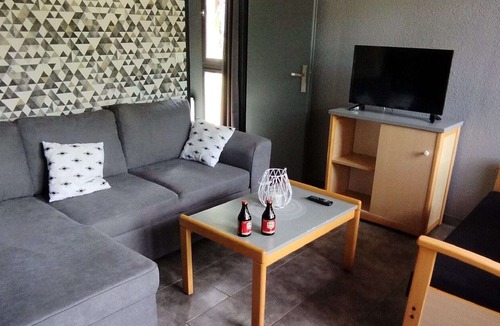 Signy-le-Petit House | Charming holiday home with covered terrace