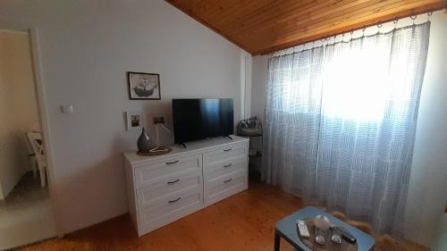 Petrcane Apartment | Charming holiday apartment near beach