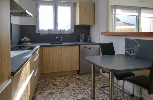 Olonne-sur-Mer Ski Chalet | Charming Holiday Home - Olonne - 4 people