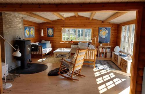 Kirke Hyllinge House | Charming Holiday Home With A Large Lovely Garden