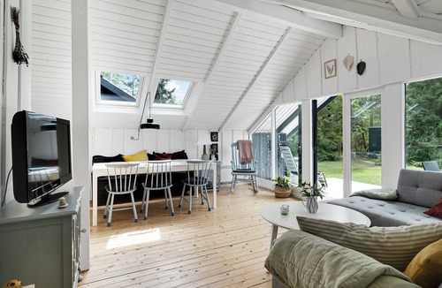 Bøtø By House | Charming holiday home in Marielyst near the beach and forest