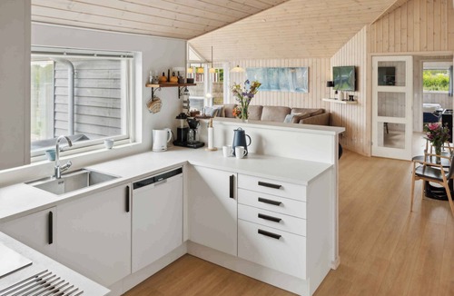 Idestrup House | Charming holiday home with many activities