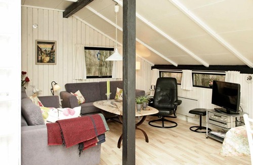 Arrild Ferieby House | Charming Holiday Home in Jutland with Garden