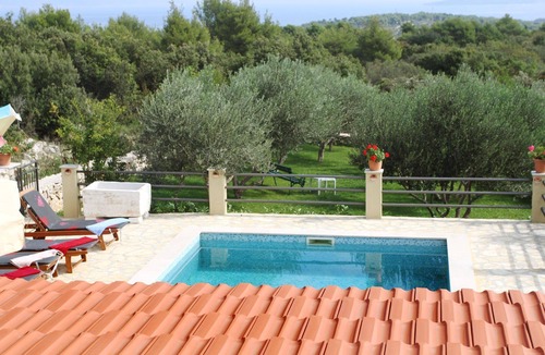 Solta House | Charming Holiday House with extensive view