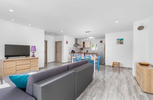 Gabonjin Villa | Charming holiday house Aurora with private pool