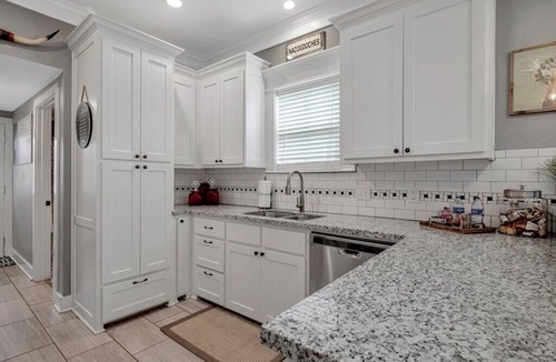 Nacogdoches House | Charming home centrally located minutes from SFA and Downtown Brick Streets!