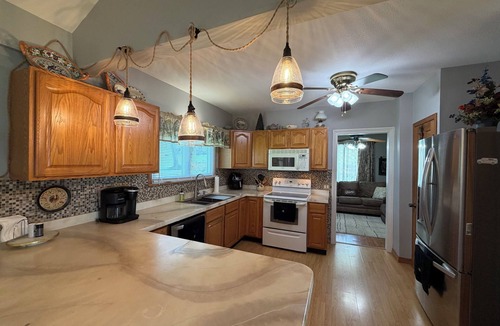 Montour Falls House | CHARMING HOME CLOSE TO WATKINS GLEN & INTERNATIONAL RACETRACK