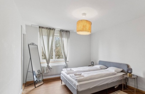 Wiedikon Apartment | Charming Home for Flexible Weekly/Monthly Rent