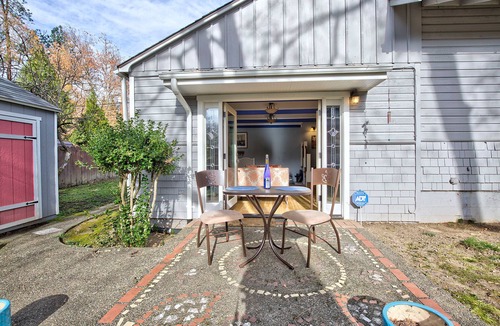 Grants Pass House | Charming home in historical Grants Pass