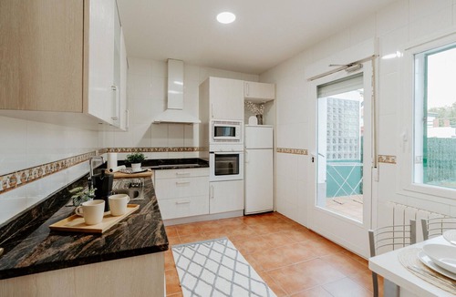 Logrono Apartment | Charming Home in Logroño (Max Nb Guests)