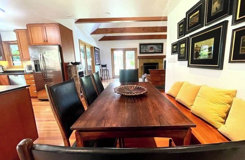 Penngrove Villa | Charming Home in Penngrove