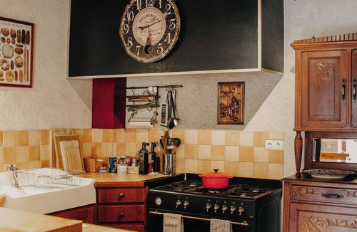 Meursault House | Charming Home in Quaint Winemaking Village