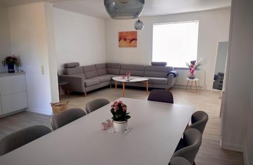 Hou House | Charming home in the heart of Hou