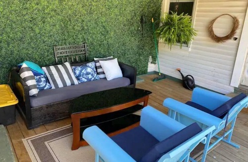 Tyler Park House | Charming Home just off Bardstown Rd