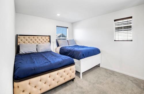Canyon Country House | Charming Home Near Six Flags