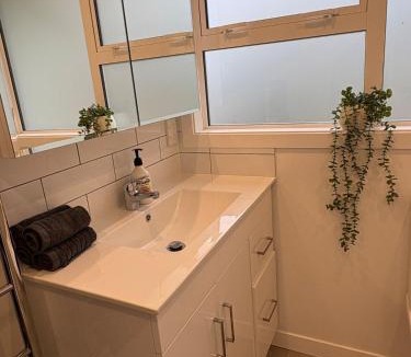 Lower Hutt House | Charming Home