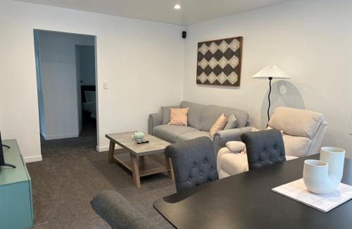 Lower Hutt House | Charming Home