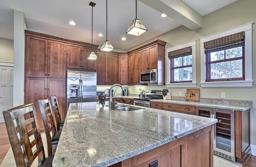 Hammondsport House | Charming Home on Keuka Lake w/Dock & Fire Pit!