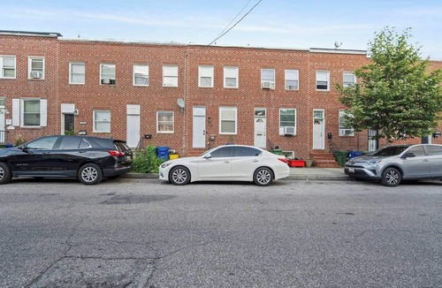 Downtown Baltimore House | Charming Home: Parking, Sleeps 10, WFH Space
