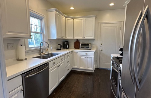 Richmond House | Charming Home! Prime Location! Dog-Friendly!