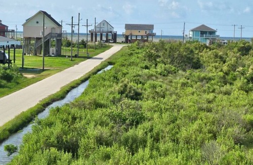 Gilchrist House | Charming home w/fantastic view