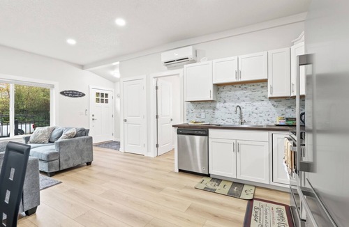 Overlook House | Charming home