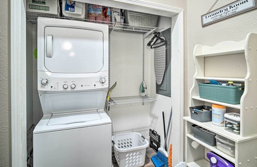 Centre Apartment | Charming Home w/ Patio ~ 9 Mi to Cave Spring!